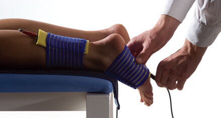 Prístroj PhysioGo 300A na elektroliečbu a ultrazvuk
